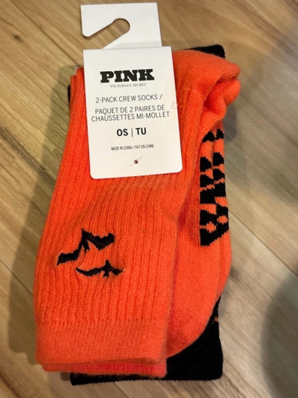 PINK Victoria's Secret Orange and Black Halloween Crew Socks - 2 Pack